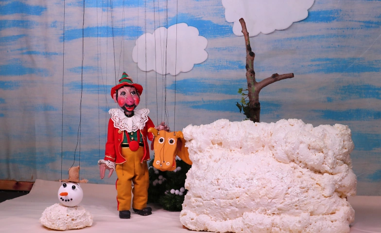 Marionettentheater: Kasperl und die Lebkuchenkuh · Bild 1