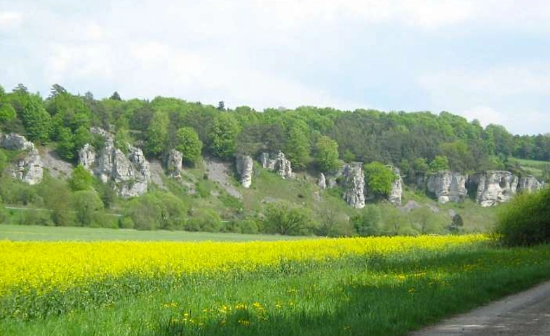 Mit Bibel und Rucksack · Bild 1
