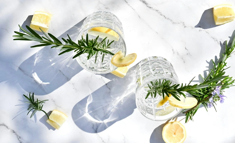 Gin-Verkostung im Boulevard 10 · Bild 1