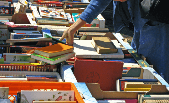 Kunsthandwerkermarkt zugunsten der Aktion Sternstunden · Bild 1