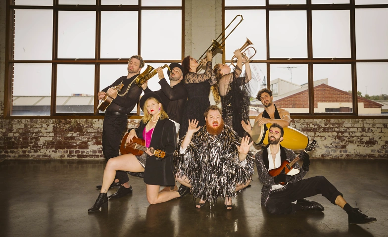Ukulele Death Squad (AUS) · Bild 1