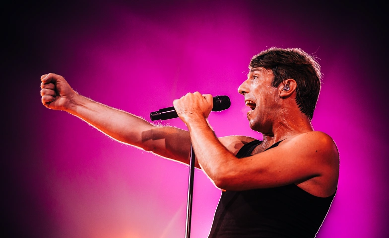 Queen Must Go On · Bild 1