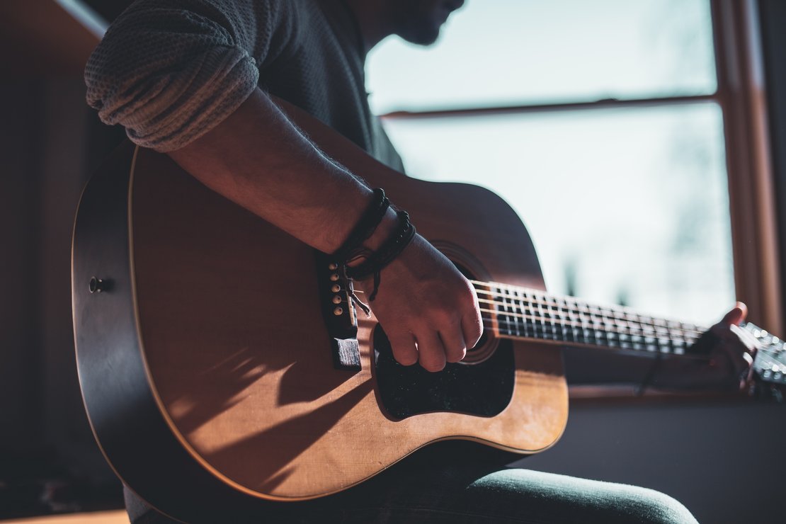 Gitarre spielen für Anfänger · Bild 1